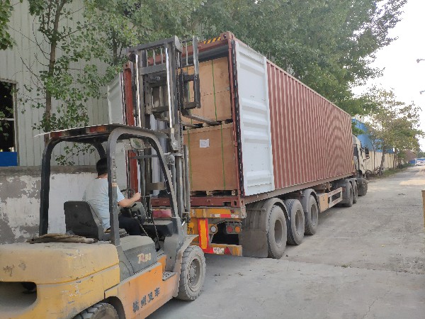 阿曼年產(chǎn)10萬(wàn)噸干混砂漿生產(chǎn)線(xiàn)發(fā)貨